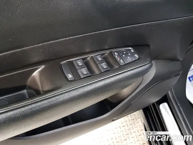 Renault (Samsung) SM6 2016 2.0 автомат (гидро), миниатюра 12