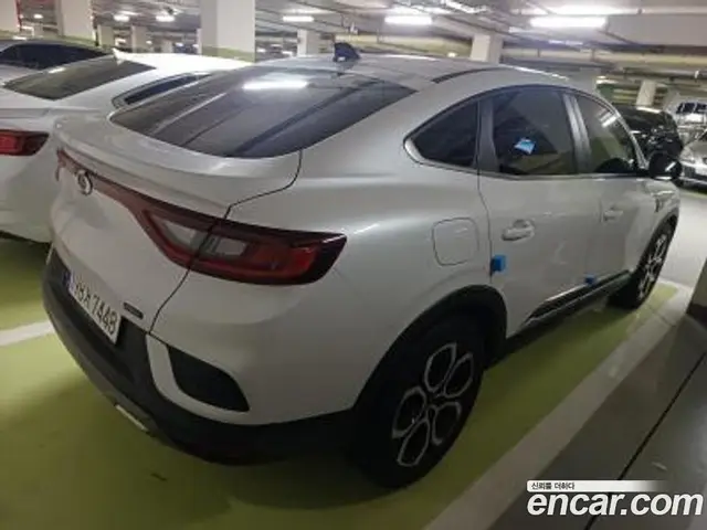 Renault (Samsung) XM3 2024 1.6 автомат (гидро), миниатюра 2