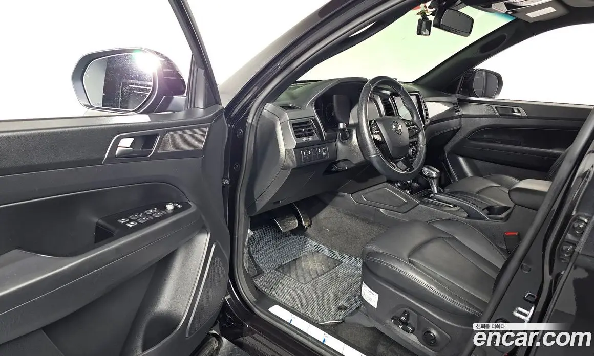 SsangYong Rexton 2022 2.2 автомат (гидро), фото 13