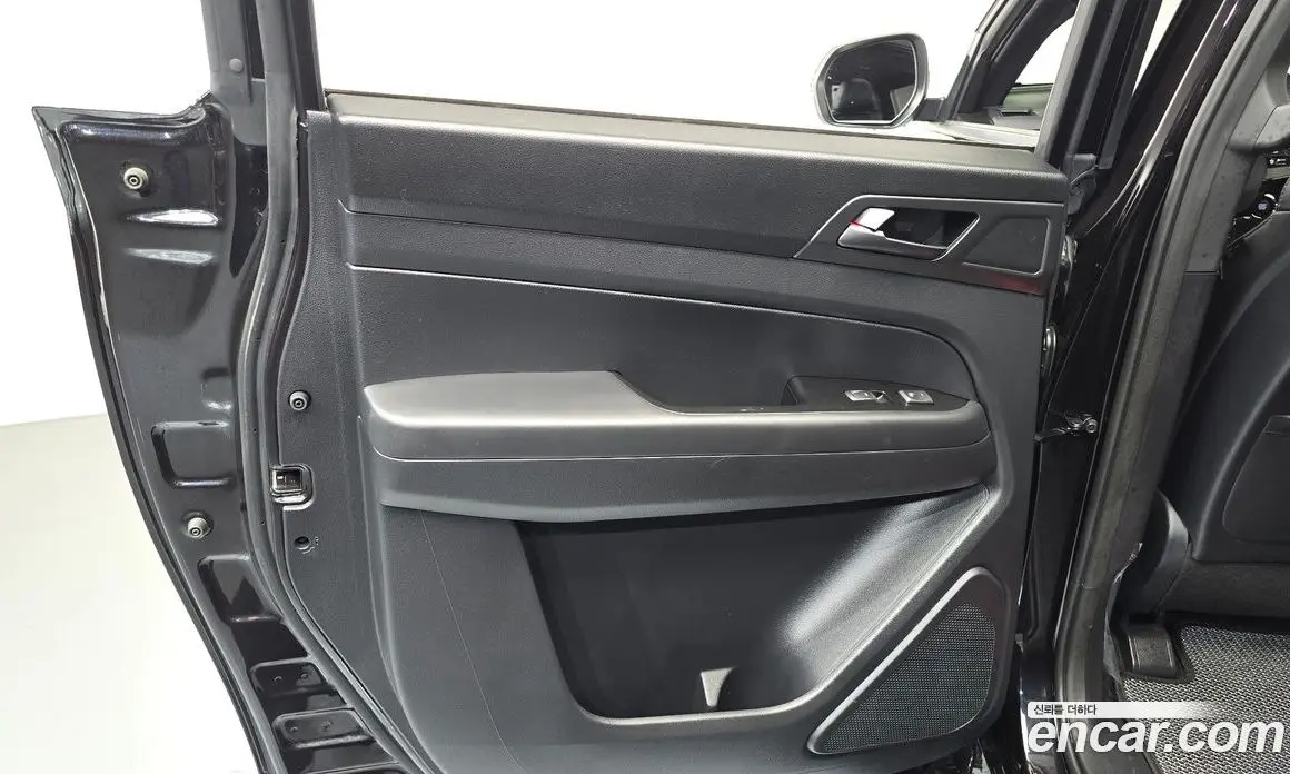 SsangYong Rexton 2022 2.2 автомат (гидро), фото 15