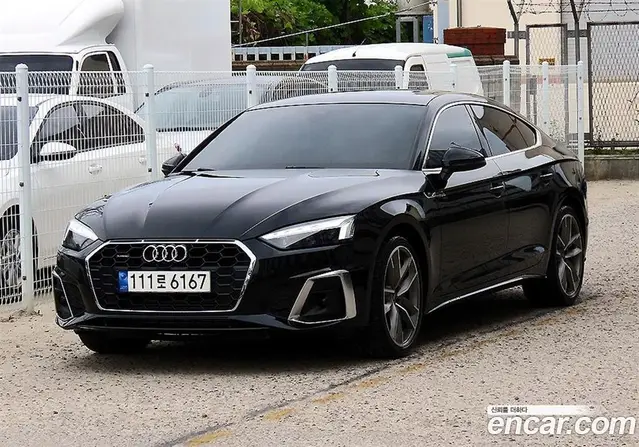 Audi A5 2023 2.0 автомат (гидро), миниатюра 2