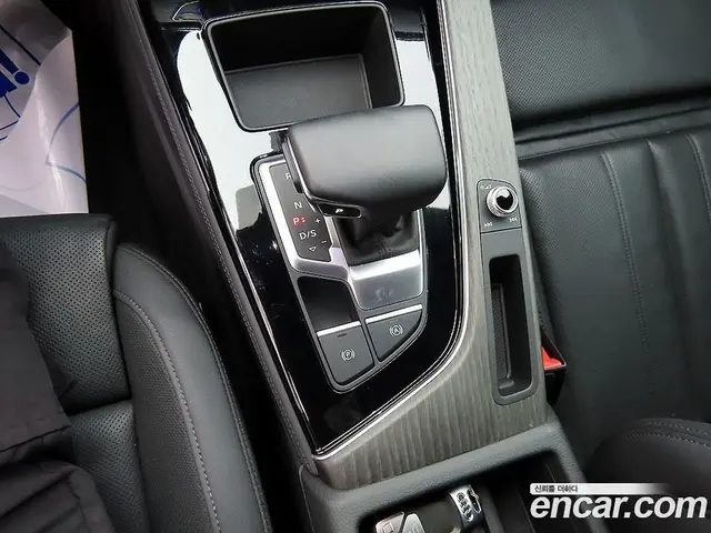 Audi A5 2023 2.0 автомат (гидро), миниатюра 11