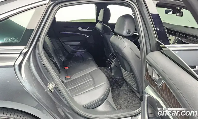 Audi A6 2020 2.0 автомат (гидро), миниатюра 12