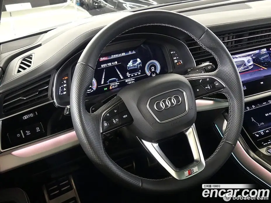 Audi Q7 2023 3.0 автомат (гидро), фото 16