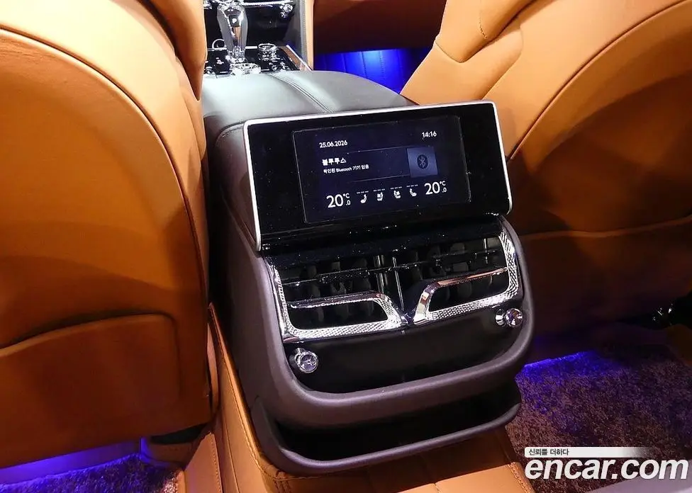 Bentley Flying Spur 2022 4.0 автомат (гидро), фото 18 Bentley Flying Spur 2022 4.0 автомат (гидро), фото 18