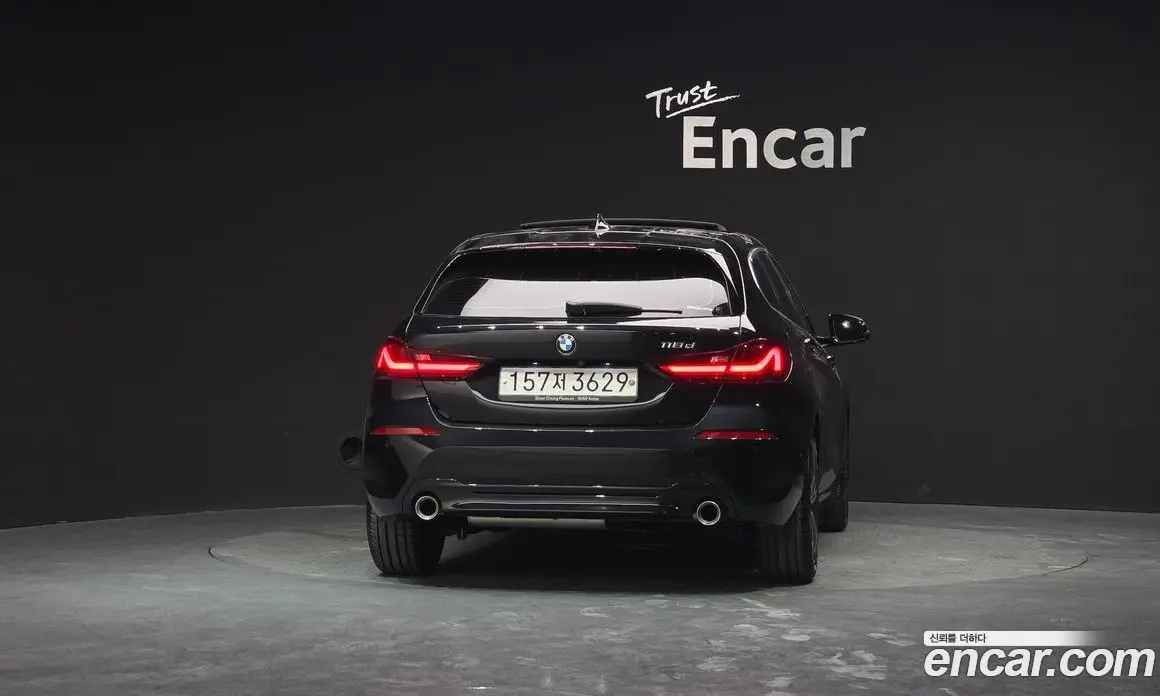 BMW 1 серия 2020 2.0 автомат (гидро), фото 4