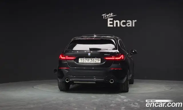 BMW 1 серия 2020 2.0 автомат (гидро), миниатюра 4