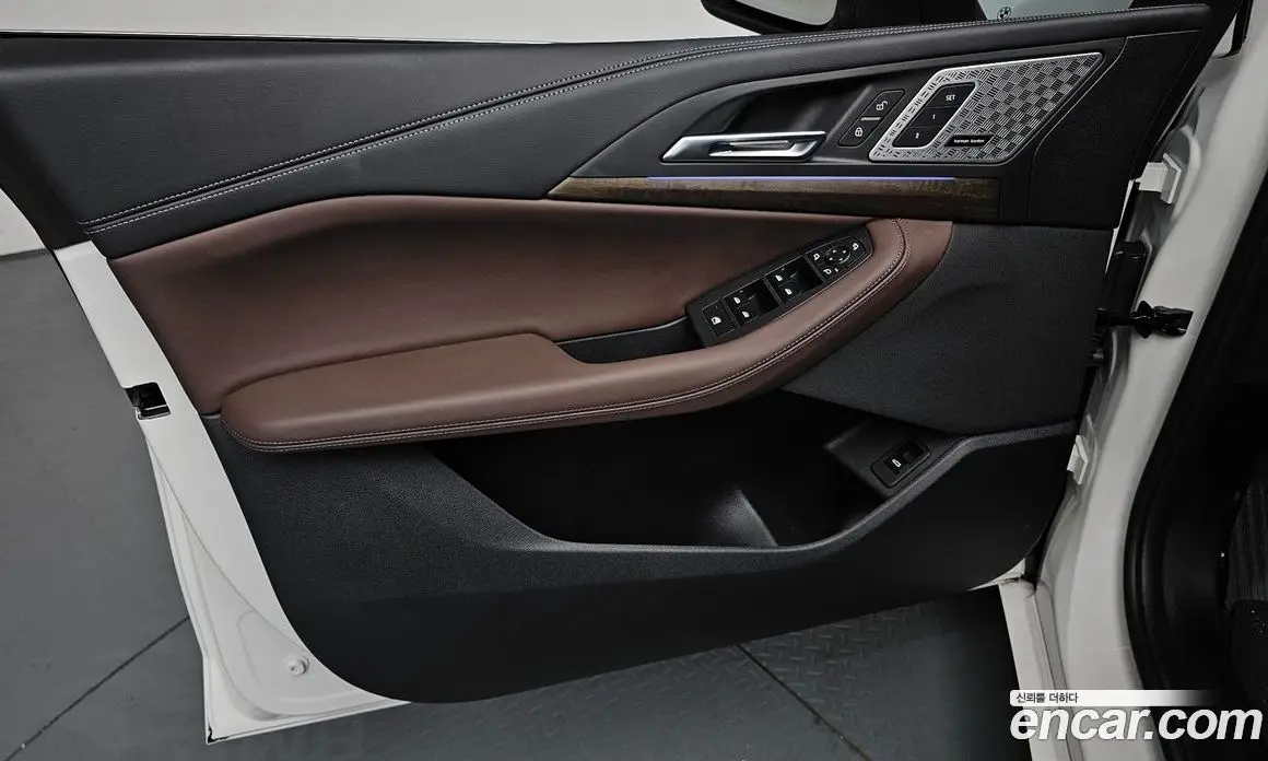 BMW 2 серия 2024 2.0 автомат (гидро), фото 13