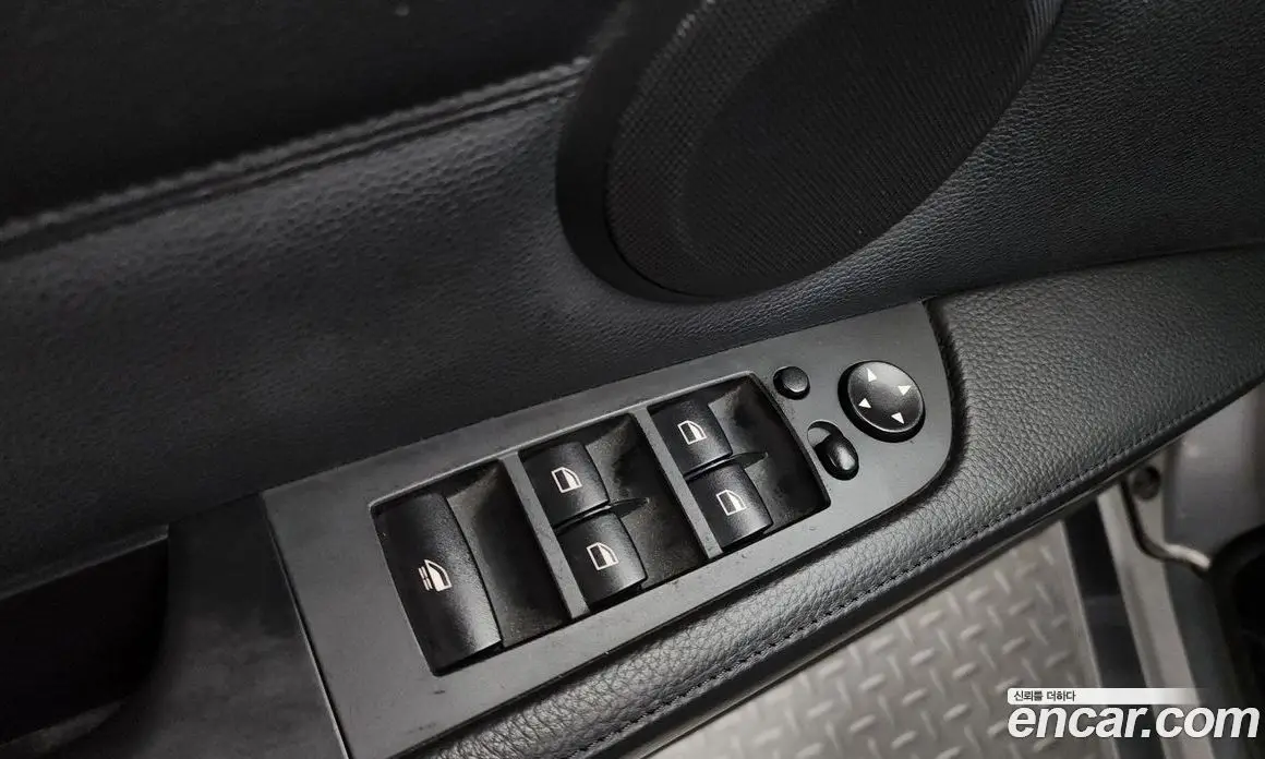 BMW 3 серия 2009 3.0 автомат (гидро), фото 18