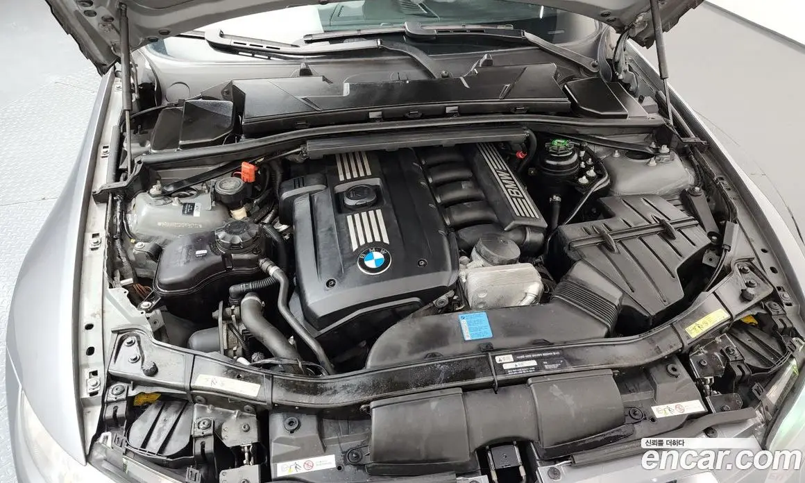 BMW 3 серия 2009 3.0 автомат (гидро), фото 6