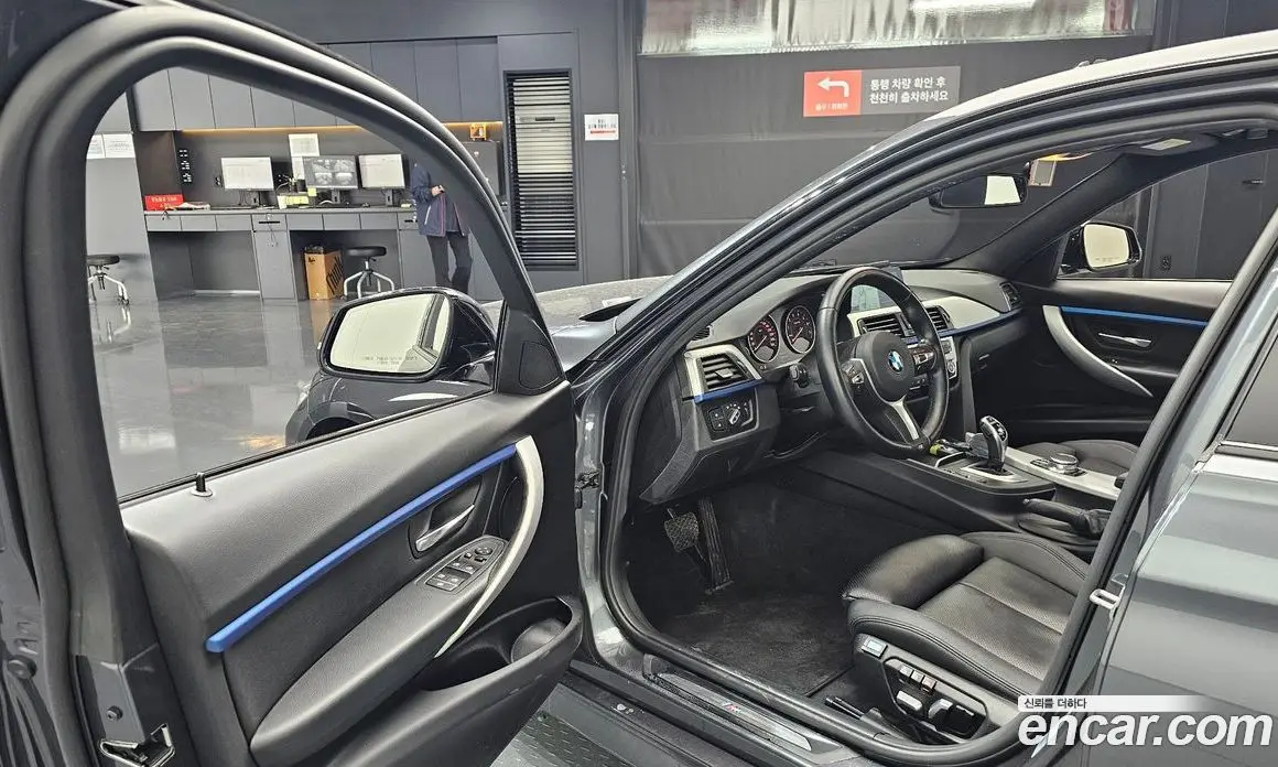 BMW 3 серия 2017 2.0 автомат (гидро), фото 13