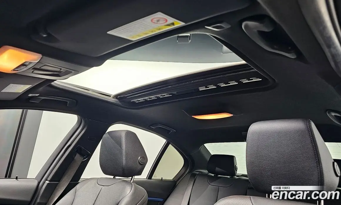 BMW 3 серия 2017 2.0 автомат (гидро), фото 32