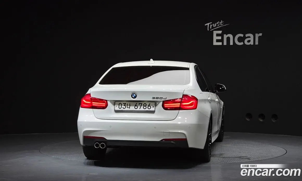 BMW 3 серия 2017 2.0 автомат (гидро), фото 4
