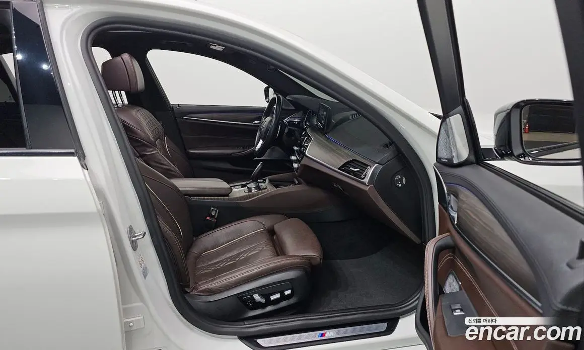 BMW 5 серия 2017 2.0 автомат (гидро), фото 17 BMW 5 серия 2017 2.0 автомат (гидро), фото 17