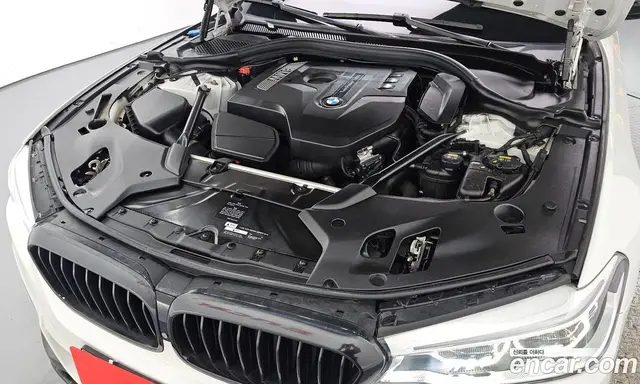 BMW 5 серия 2017 2.0 автомат (гидро), миниатюра 6 BMW 5 серия 2017 2.0 автомат (гидро), миниатюра 6