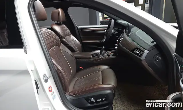 BMW 5 серия 2017 2.0 автомат (гидро), миниатюра 11