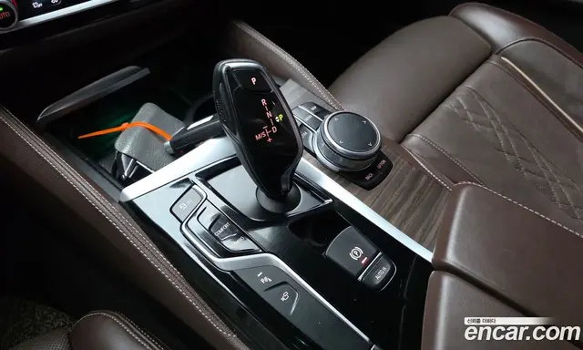 BMW 5 серия 2017 2.0 автомат (гидро), миниатюра 9