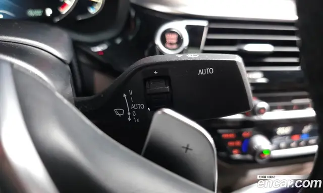 BMW 5 серия 2018 2.0 автомат (гидро), миниатюра 8