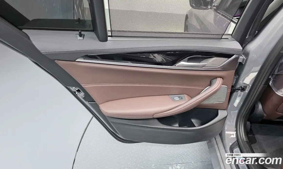BMW 5 серия 2022 2.0 автомат (гидро), фото 15