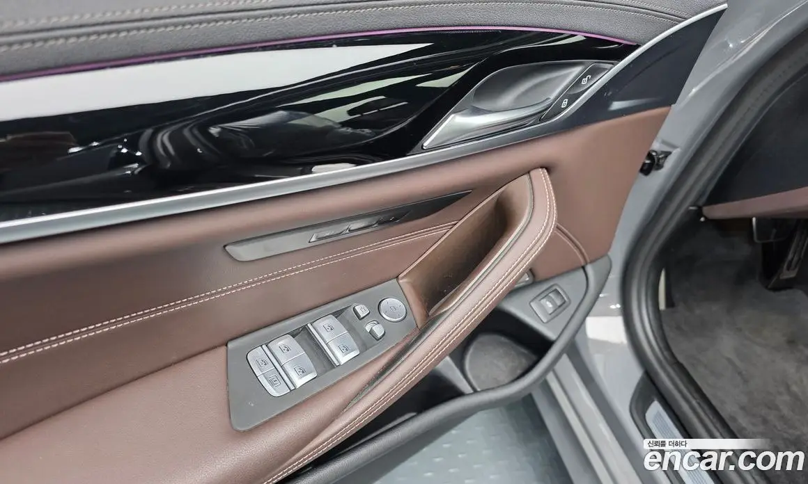BMW 5 серия 2022 2.0 автомат (гидро), фото 28