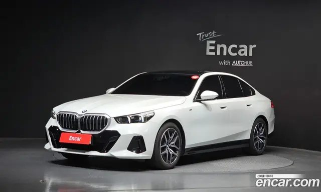 BMW 5 серия, 2024, 12 001 км