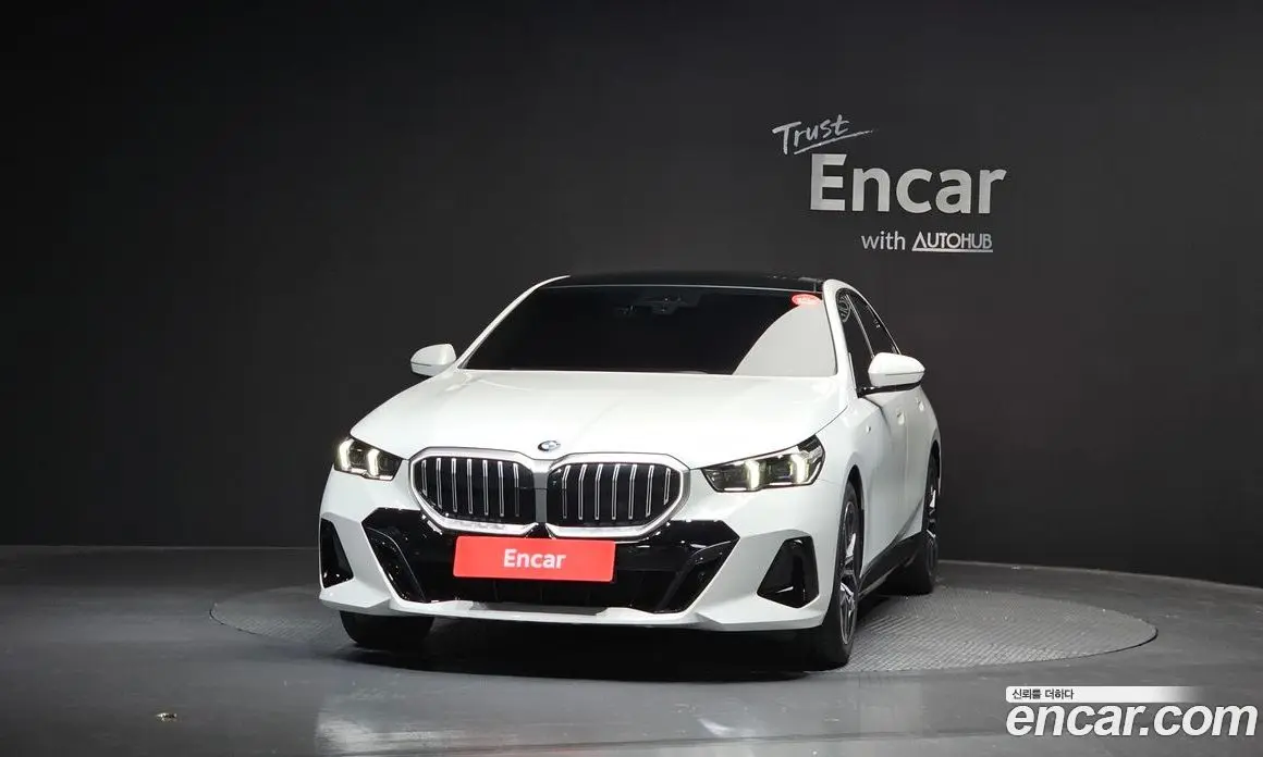 BMW 5 серия 2024 2.0 автомат (гидро), фото 3