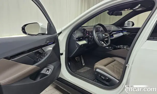 BMW 5 серия 2024 2.0 автомат (гидро), миниатюра 10