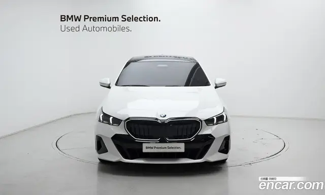 BMW 5 серия 2024 2.0 автомат (гидро), миниатюра 3