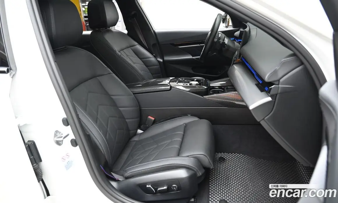 BMW 5 серия 2024 2.0 автомат (гидро), фото 10