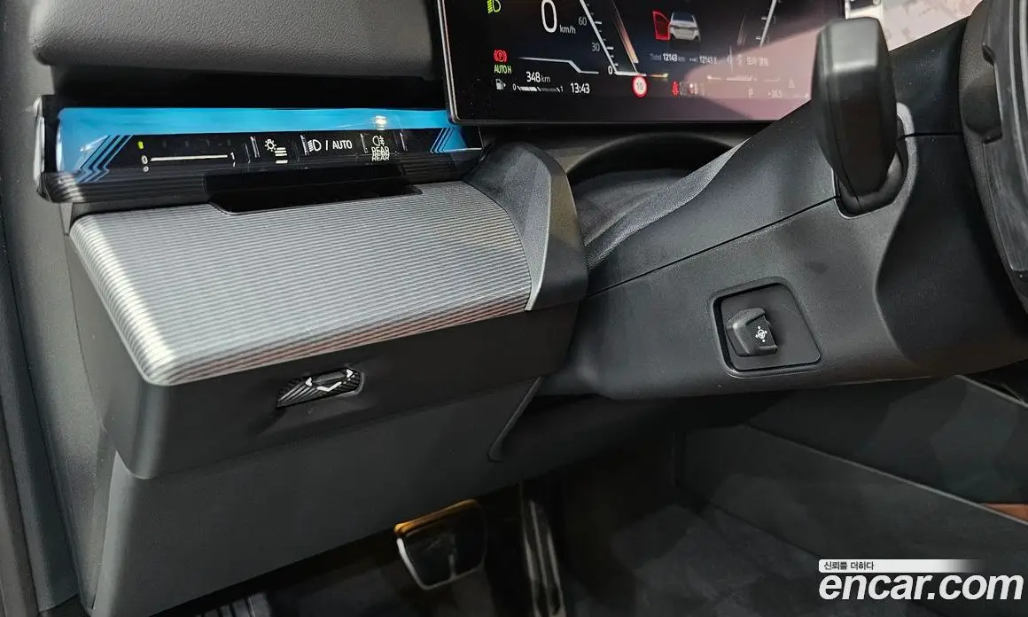 BMW 5 серия 2025 2.0 автомат (гидро), фото 28