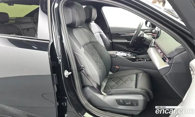 BMW 5 серия 2026 2.0 автомат (гидро), миниатюра 12