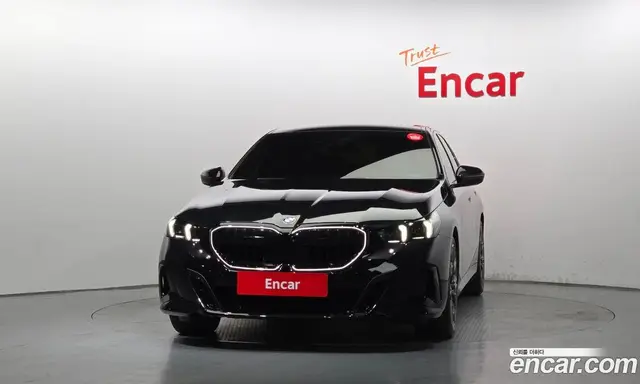 BMW 5 серия 2026 2.0 автомат (гидро), миниатюра 3