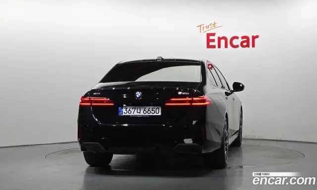 BMW 5 серия 2026 2.0 автомат (гидро), миниатюра 4