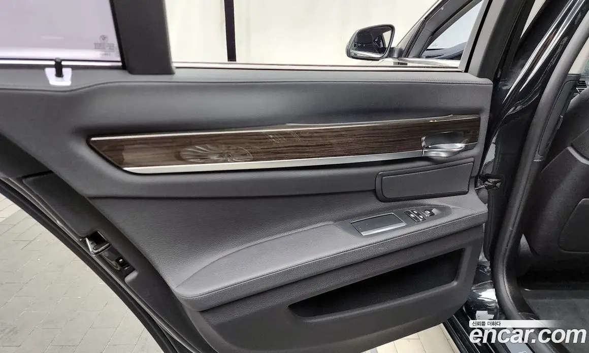 BMW 7 серия 2015 3.0 автомат (гидро), фото 15