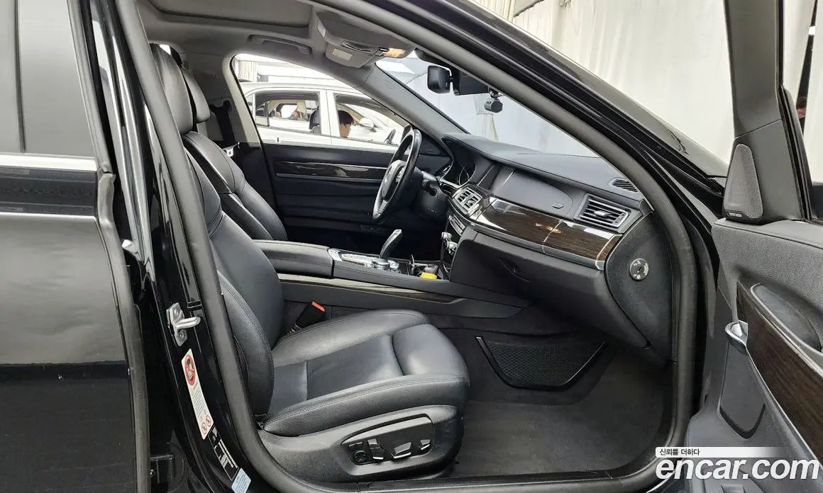 BMW 7 серия 2015 3.0 автомат (гидро), фото 17