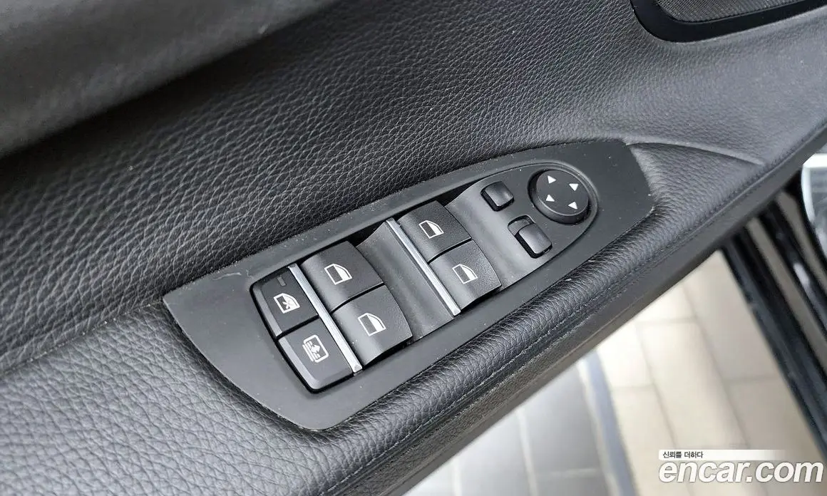 BMW 7 серия 2015 3.0 автомат (гидро), фото 30