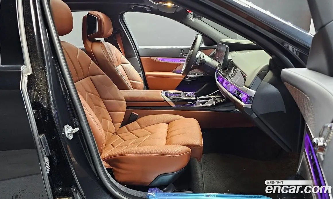 BMW 7 серия 2025 3.0 автомат (гидро), фото 16