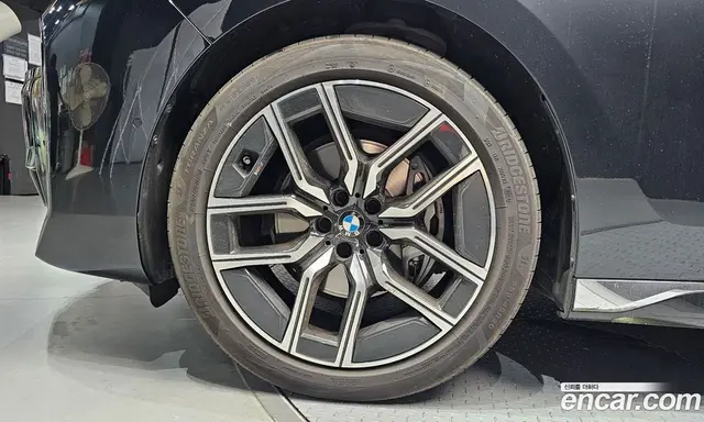 BMW 7 серия 2025 3.0 автомат (гидро), миниатюра 5