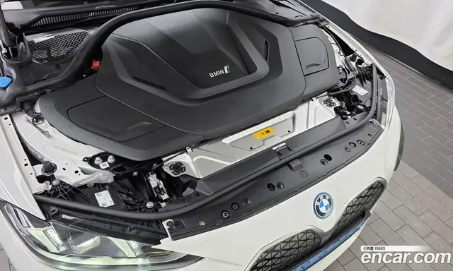 BMW i4 2025 0.2 автомат (гидро), миниатюра 6