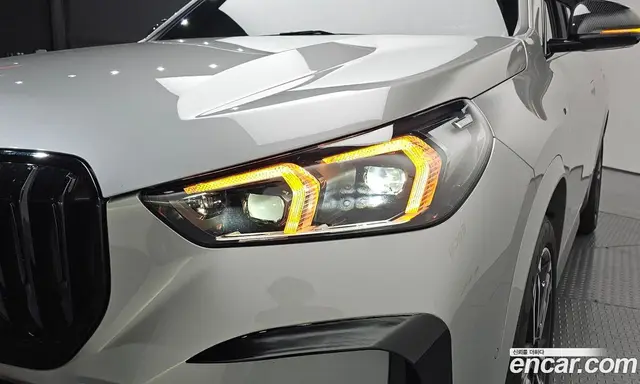 BMW X1 2024 2.0 автомат (гидро), миниатюра 8