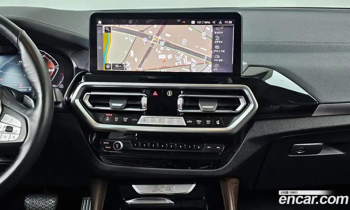 BMW X4 2022 2.0 автомат (гидро), фото 14