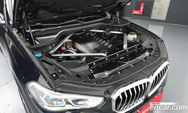 BMW X5 2023 3.0 автомат (гидро), миниатюра 6