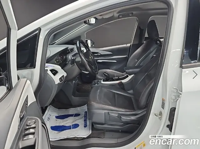 Chevrolet Bolt EV 2018 0.2 автомат (гидро), миниатюра 11