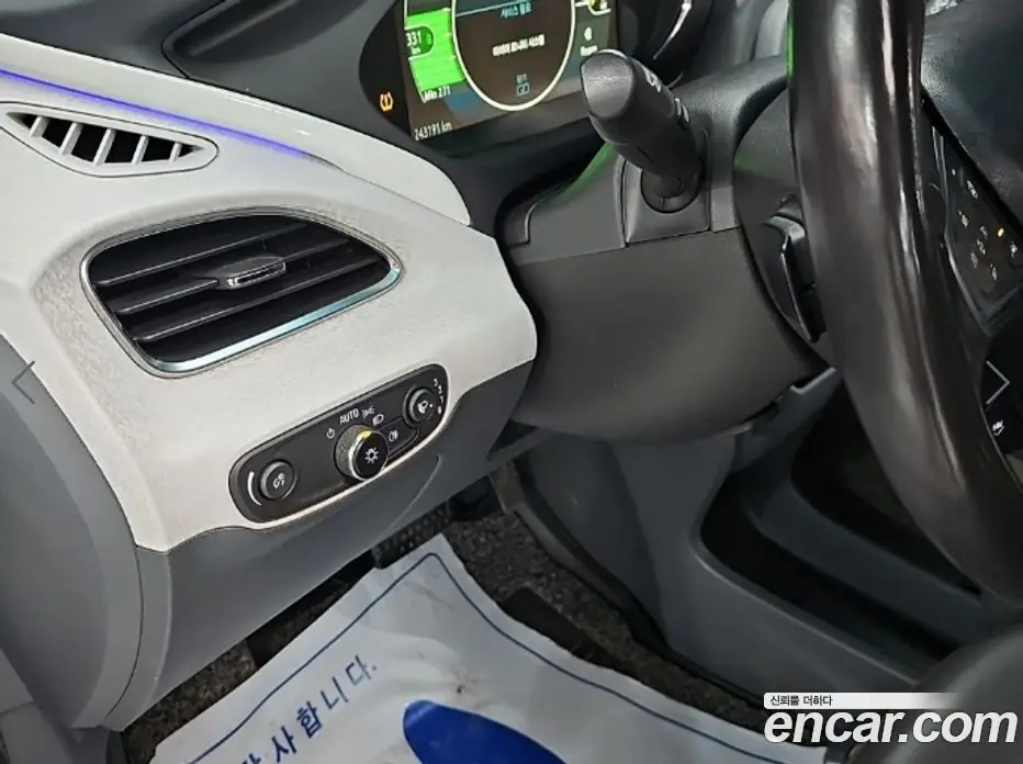 Chevrolet Bolt EV 2018 0.2 автомат (гидро), фото 17