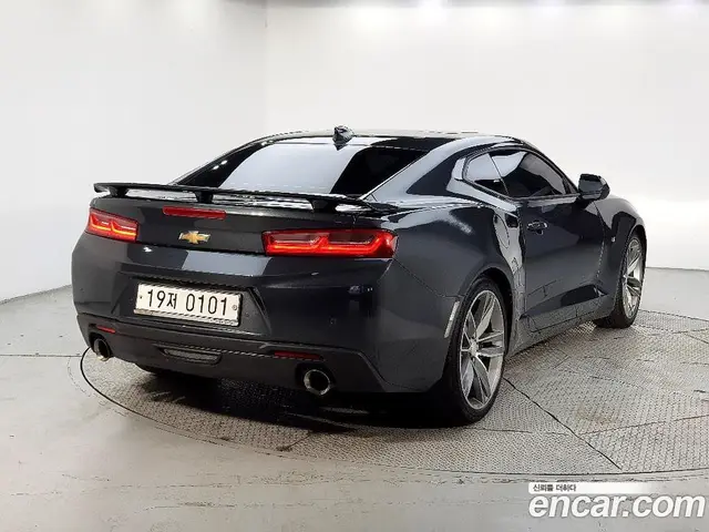 Chevrolet Camaro 2016 6.2 автомат (гидро), миниатюра 4