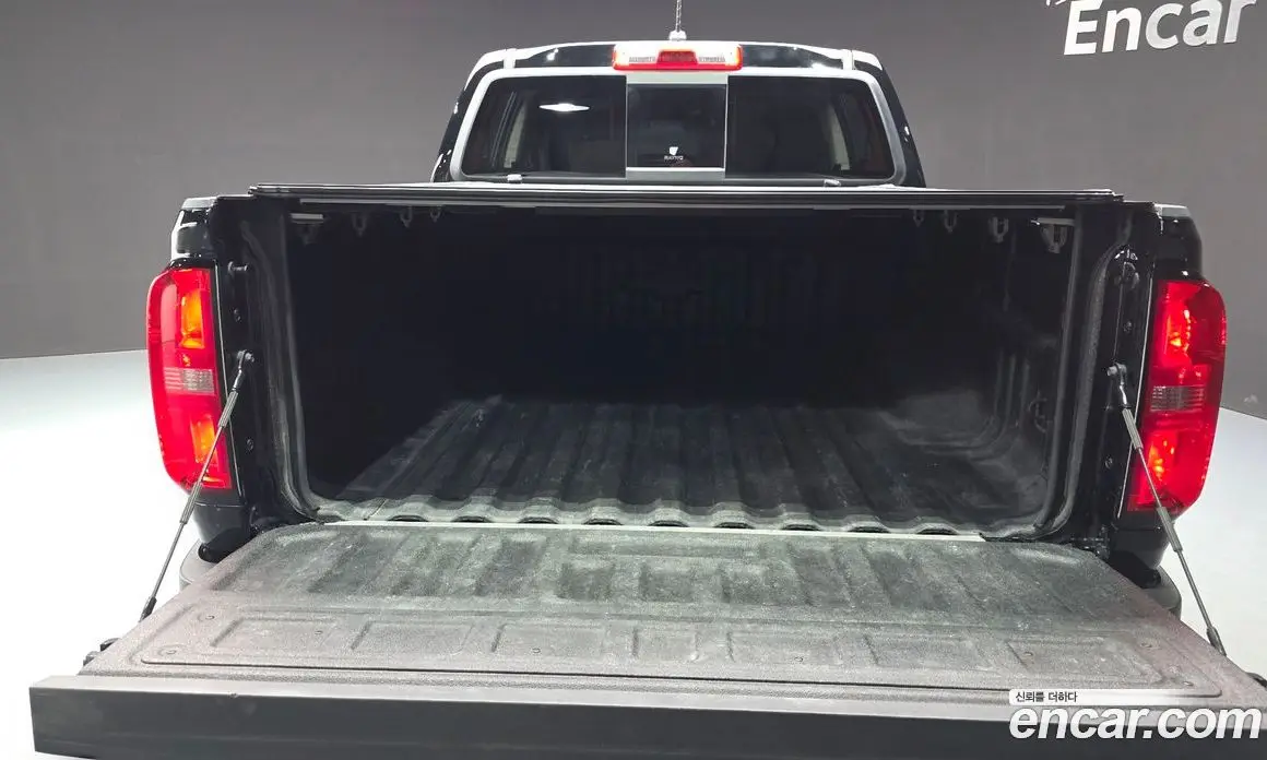 Chevrolet Colorado 2021 3.6 автомат (гидро), фото 24
