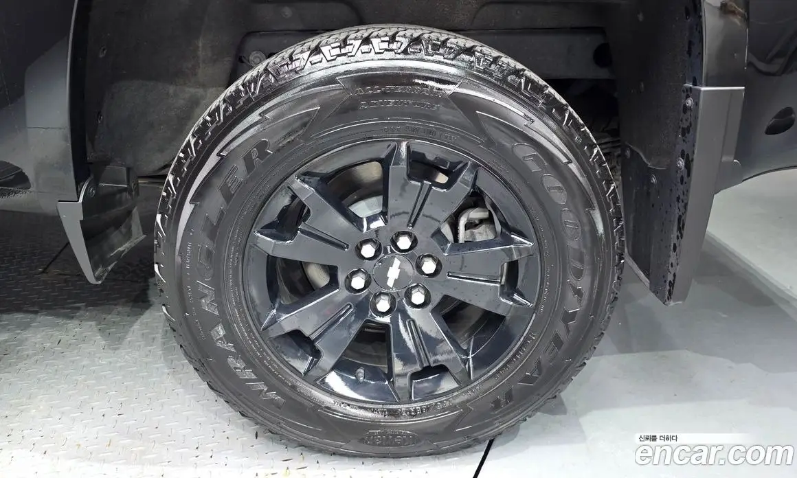 Chevrolet Colorado 2021 3.6 автомат (гидро), фото 7