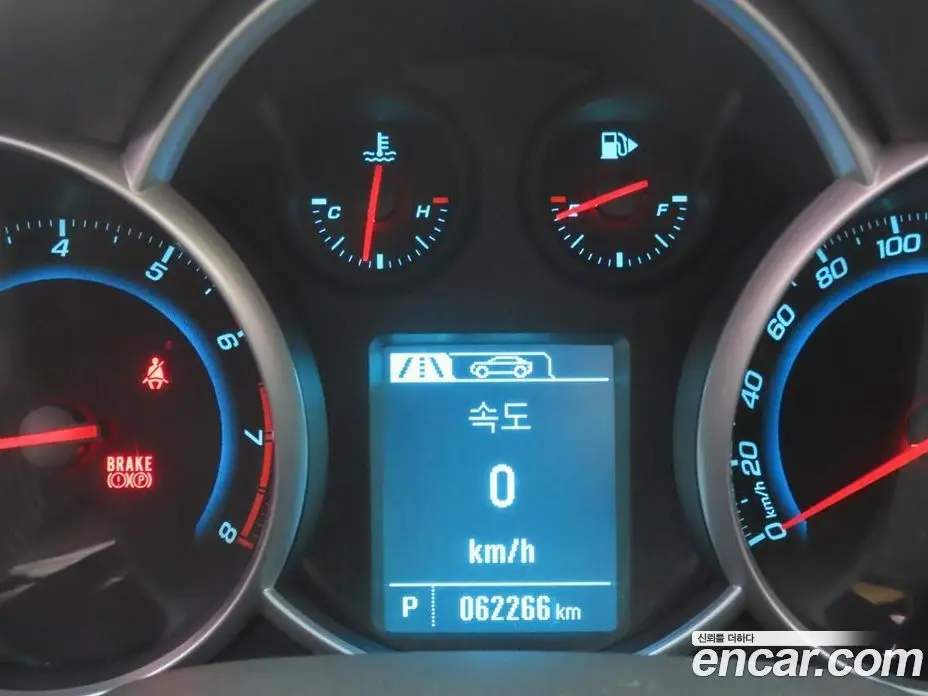 Chevrolet Cruze 2015 1.8 автомат (гидро), фото 8