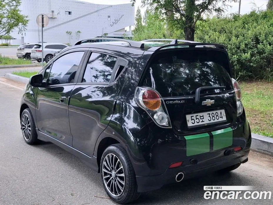 Chevrolet Spark 2011 1.0 автомат (гидро), фото 6