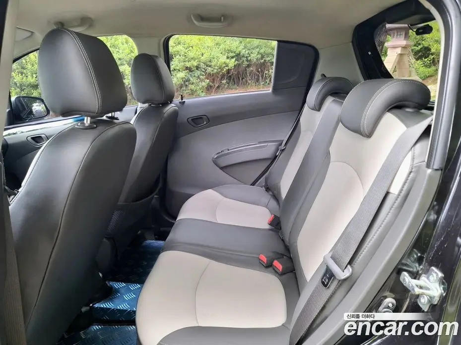 Chevrolet Spark 2011 1.0 автомат (гидро), фото 10